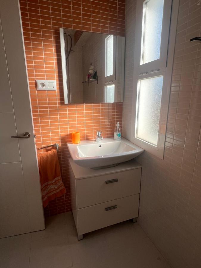 Apartamento Junto A Playa Y Cerca De Campo De Golf El Perellonet Luaran gambar